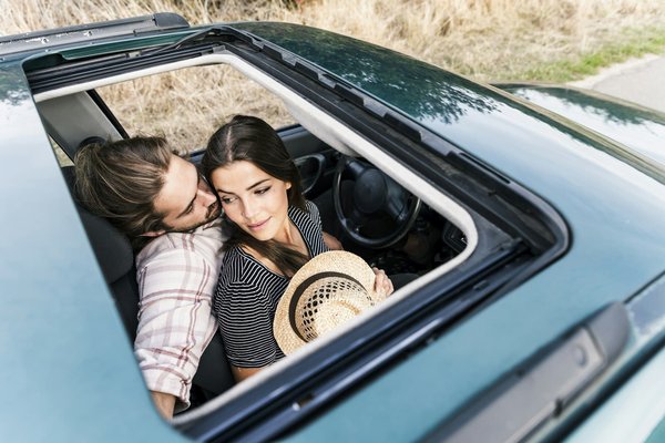 How to Choose the Right Aftermarket Sunroof for Added Ventilation in a Chevrolet Tahoe?
